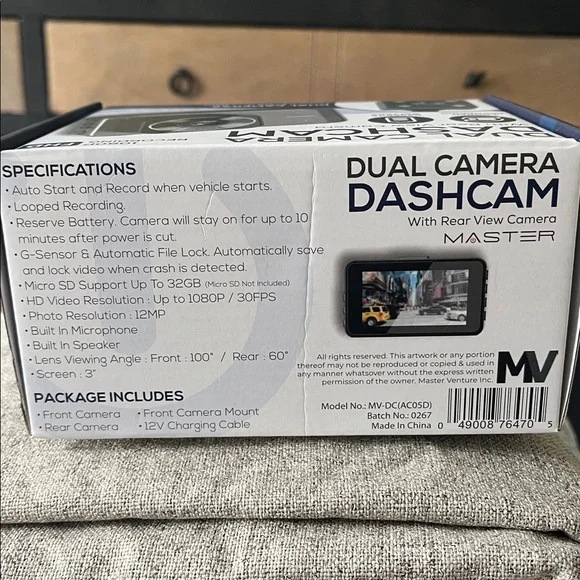 Dash cam w/ rear view camera 1080P recording New in box - Picture 3 of 11